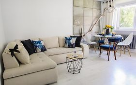 Apartament Szaro na Białym